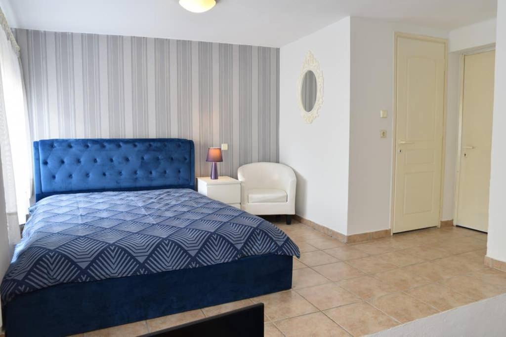 A Modern Bright Studio In The Center Of Kastoria Exteriör bild