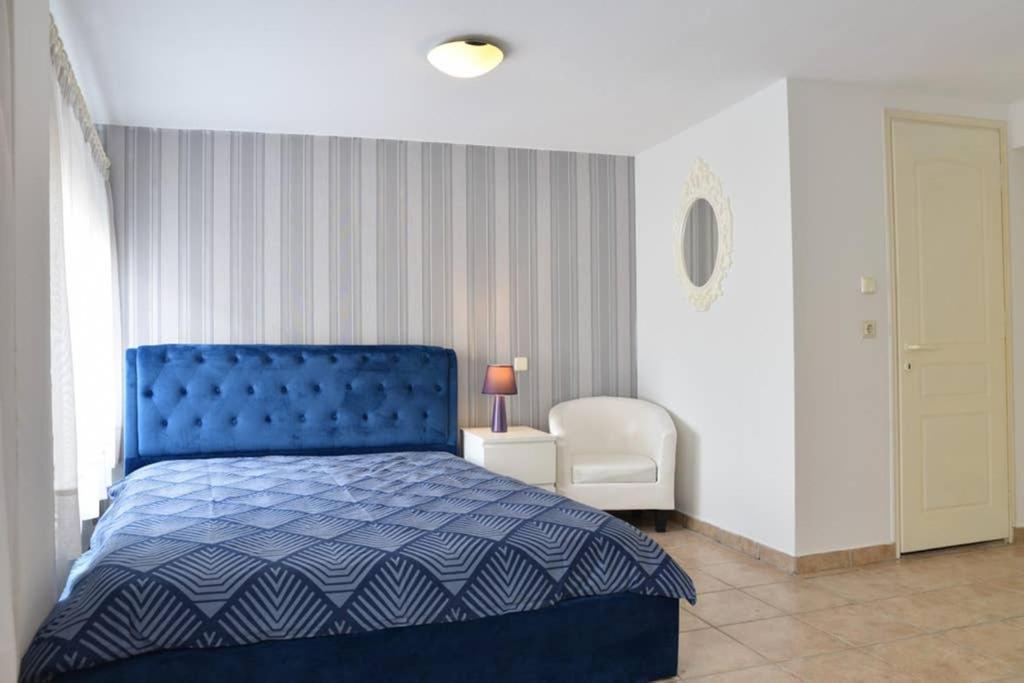 A Modern Bright Studio In The Center Of Kastoria Exteriör bild