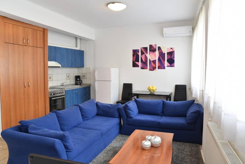 A Modern Bright Studio In The Center Of Kastoria Exteriör bild